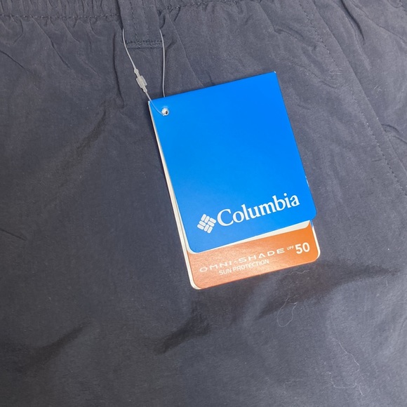 Columbia Black Omni-Shade Backcast III Water Short - Picture 3 of 13